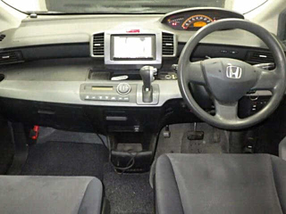 HONDA FREED 2010