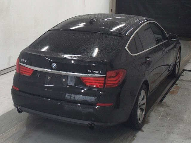 BMW 5 SERIES 2011