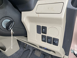 DAIHATSU MOVE 2013