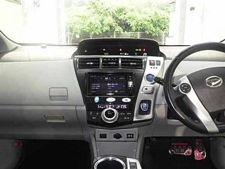 DAIHATSU MEBIUS 2013
