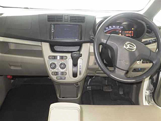 DAIHATSU MOVE 2013