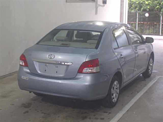 TOYOTA BELTA 2010