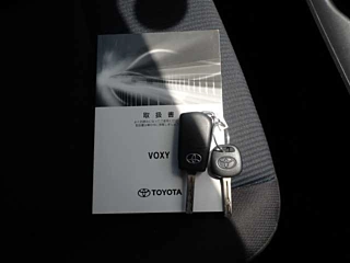TOYOTA VOXY 2020