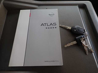 NISSAN ATLAS 2014