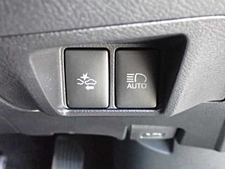TOYOTA PREMIO 2020