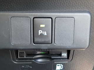 TOYOTA ROOMY 2021