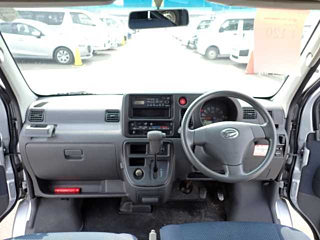DAIHATSU HIJET VAN 2013