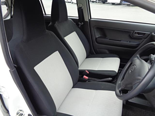 DAIHATSU MIRA E S 2020