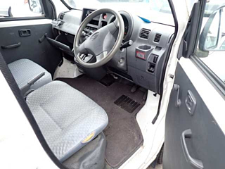 DAIHATSU HIJET VAN 2015