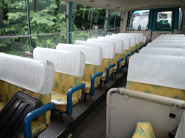 MITSUBISHI ROSA 2015