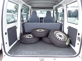 DAIHATSU HIJET VAN 2017
