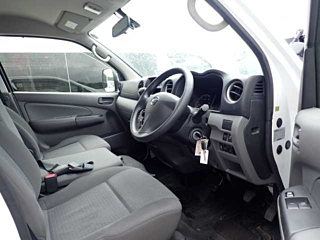 NISSAN CARAVAN VAN 2018