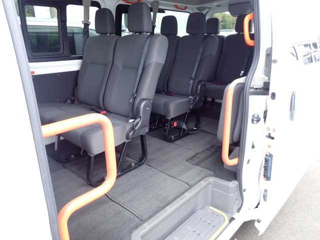 NISSAN CARAVAN 2012