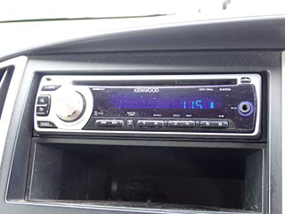 NISSAN SERENA 2010