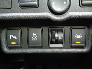 NISSAN NOTE 2019