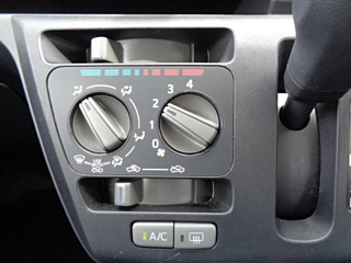 DAIHATSU MIRA E S 2020