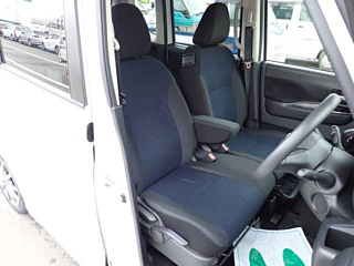 NISSAN ROOX 2021