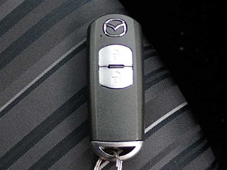 MAZDA MAZDA2 2020