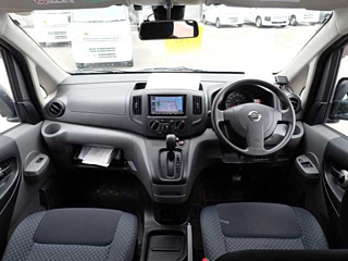 NISSAN NV200 2020