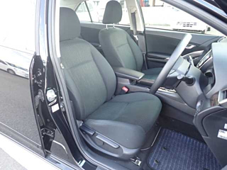 TOYOTA PREMIO 2020