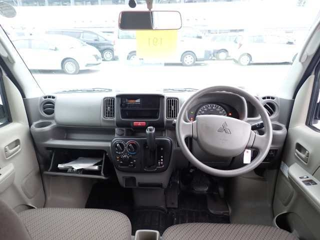 MITSUBISHI MINICAB VAN 2016