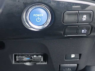 TOYOTA PRIUS 2020