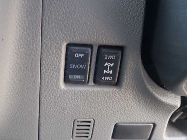 NISSAN CARAVAN VAN 2019