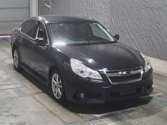SUBARU LEGACY B4 2013