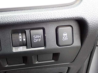 SUBARU FORESTER 2018