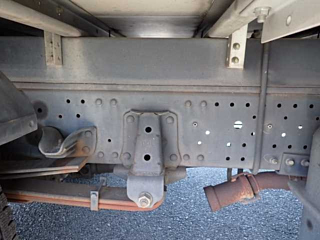 ISUZU ELF 2015