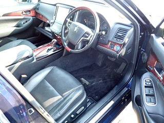 TOYOTA CROWN 2016