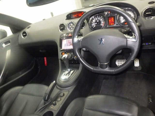 PEUGEOT RCZ 2012