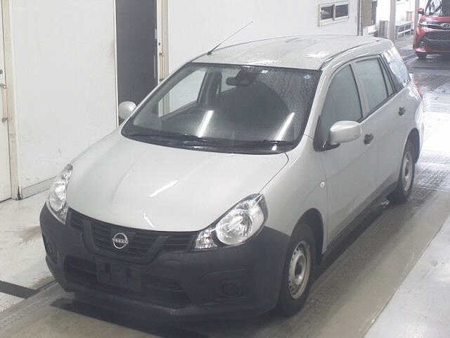 NISSAN AD 2023