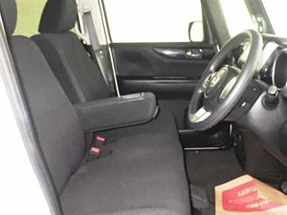 HONDA N BOX 2016