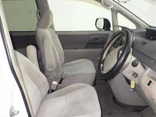 TOYOTA NOAH 2008