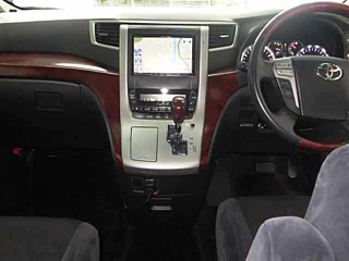 TOYOTA ALPHARD 2008