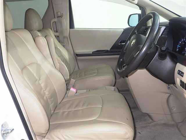TOYOTA ALPHARD 2008