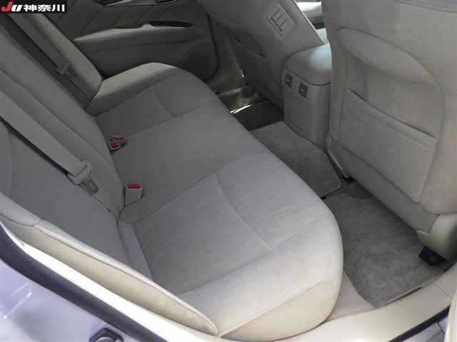 NISSAN FUGA 2014