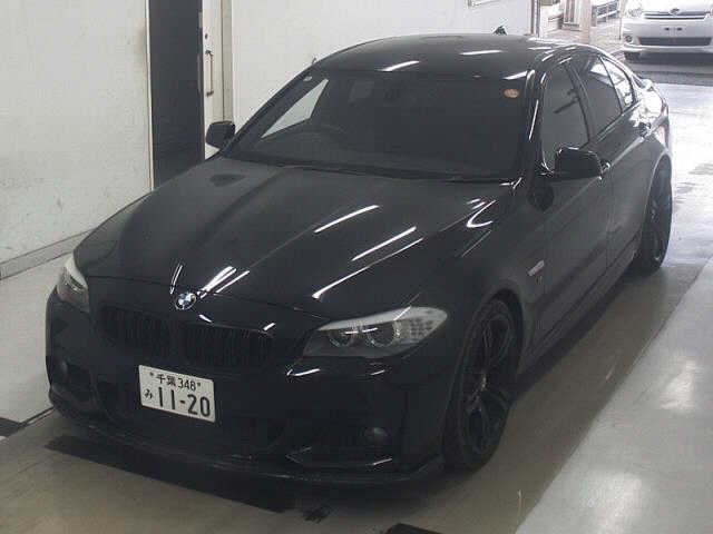 BMW 5 SERIES 2012
