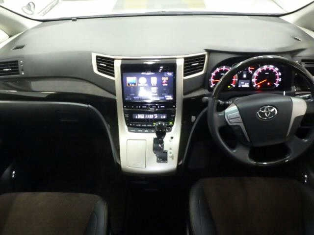 TOYOTA ALPHARD 2014