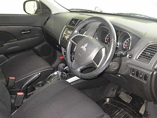 MITSUBISHI RVR 2013