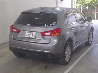 MITSUBISHI RVR 2013