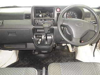 DAIHATSU HIJET VAN 2011