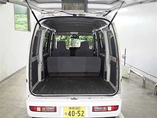 DAIHATSU HIJET VAN 2011