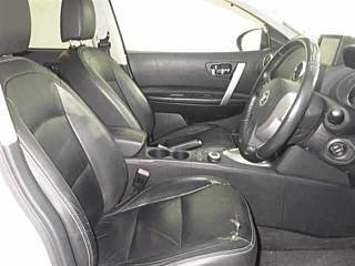 NISSAN DUALIS 2012
