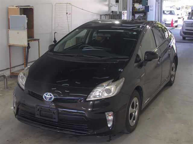 TOYOTA PRIUS 2014
