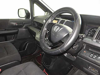 HONDA STEP WAGON 2010