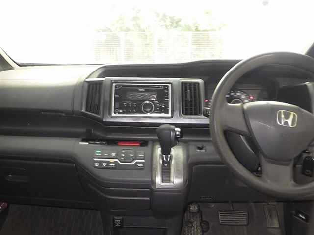 HONDA STEP WAGON 2010