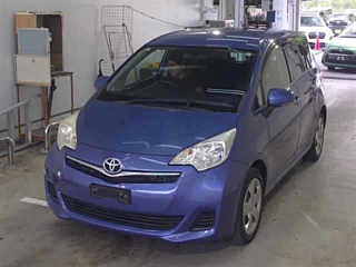TOYOTA RACTIS 2013