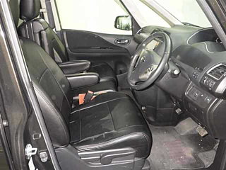 NISSAN SERENA 2014